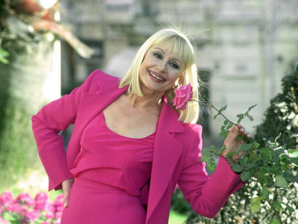 Addio a Raffaella Carrà, è morta la regina della tv italiana