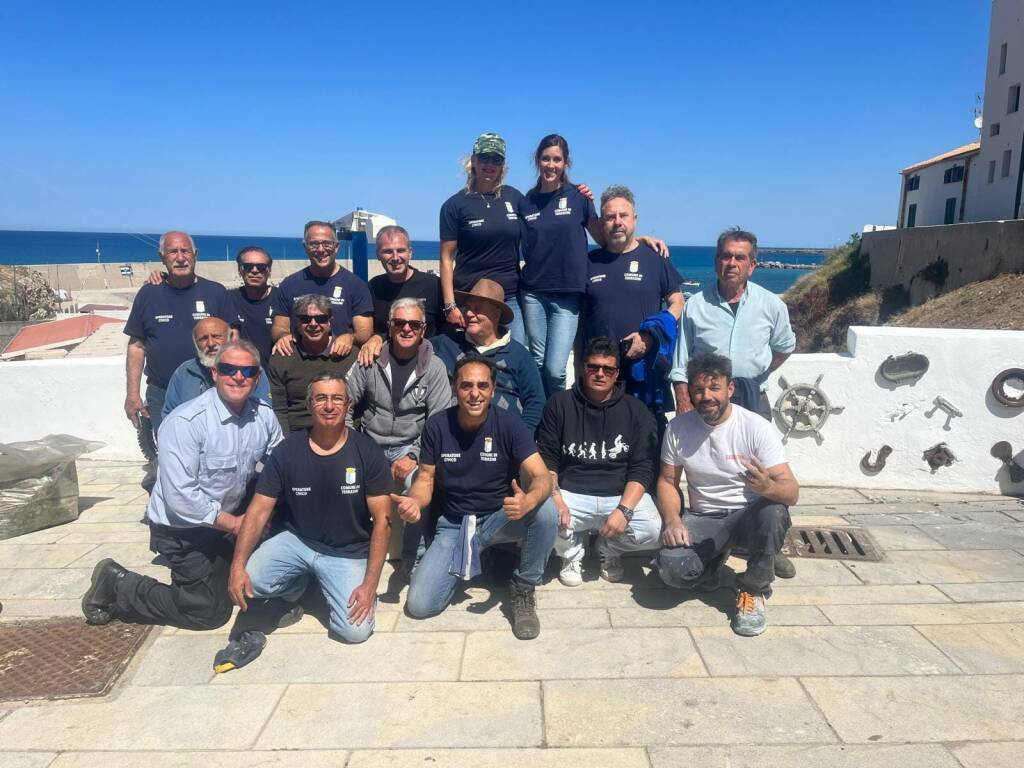 A Terrasini la mattinata del volontariato dedicata a piazza Scala, l’area della passeggiata nella zona del porto