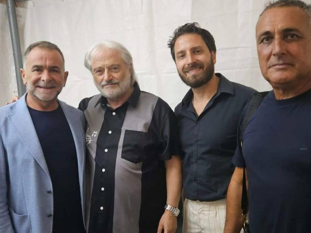 Grande successo per il concerto di Amedeo Minghi a Partinico, stimate 10 mila presenze in piazza Duomo