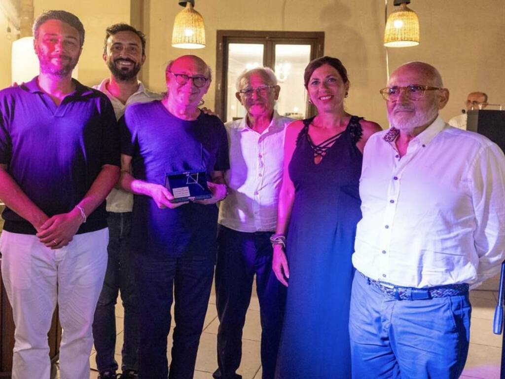 Premiati i poeti che hanno partecipato alò primo concorso nazionale di letteratura a Balestrate, presidente di giuria Moni Ovadia  